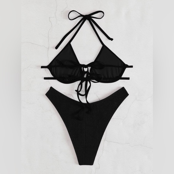 Textured Halter Push Up High Cut Bikini Swimsuit Shein - Picture 3 of 5